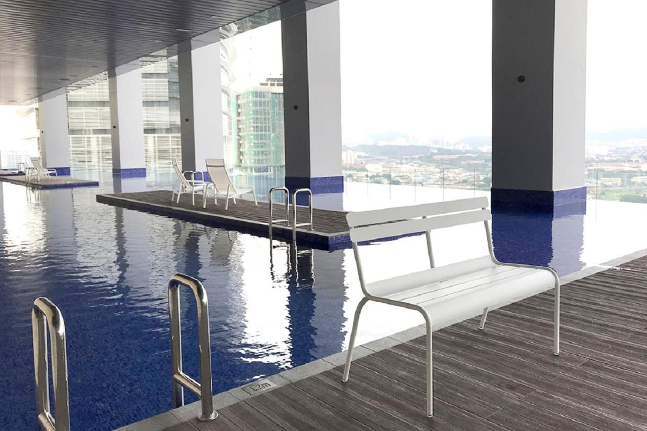 The Azure Residences 3A Paradigm Mall Pj 83A By Warm Home بيتالينغ جايا المظهر الخارجي الصورة